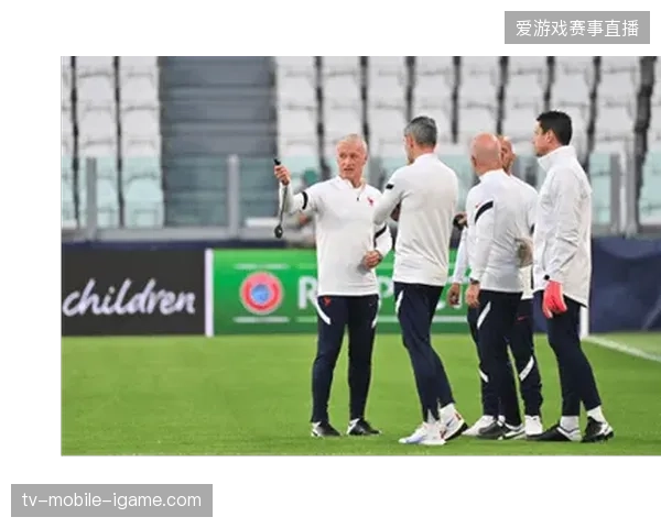 德尚或将围绕姆巴佩重构锋线,图拉姆的支点作用成为激活火力的关键变量 德尚或将围绕姆巴佩重构锋线,图拉姆的支点作用成为激活火力的关键变量